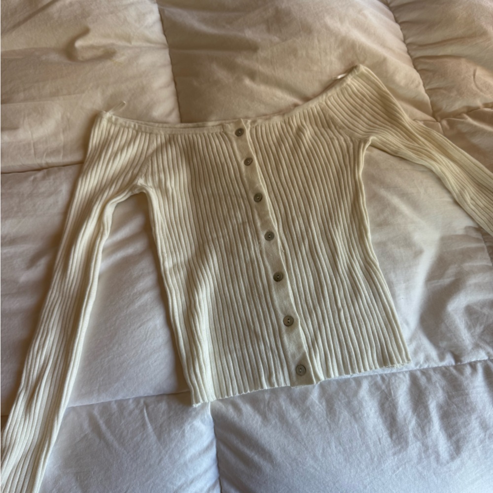 Elegant Off-Shoulder Cream Sweater